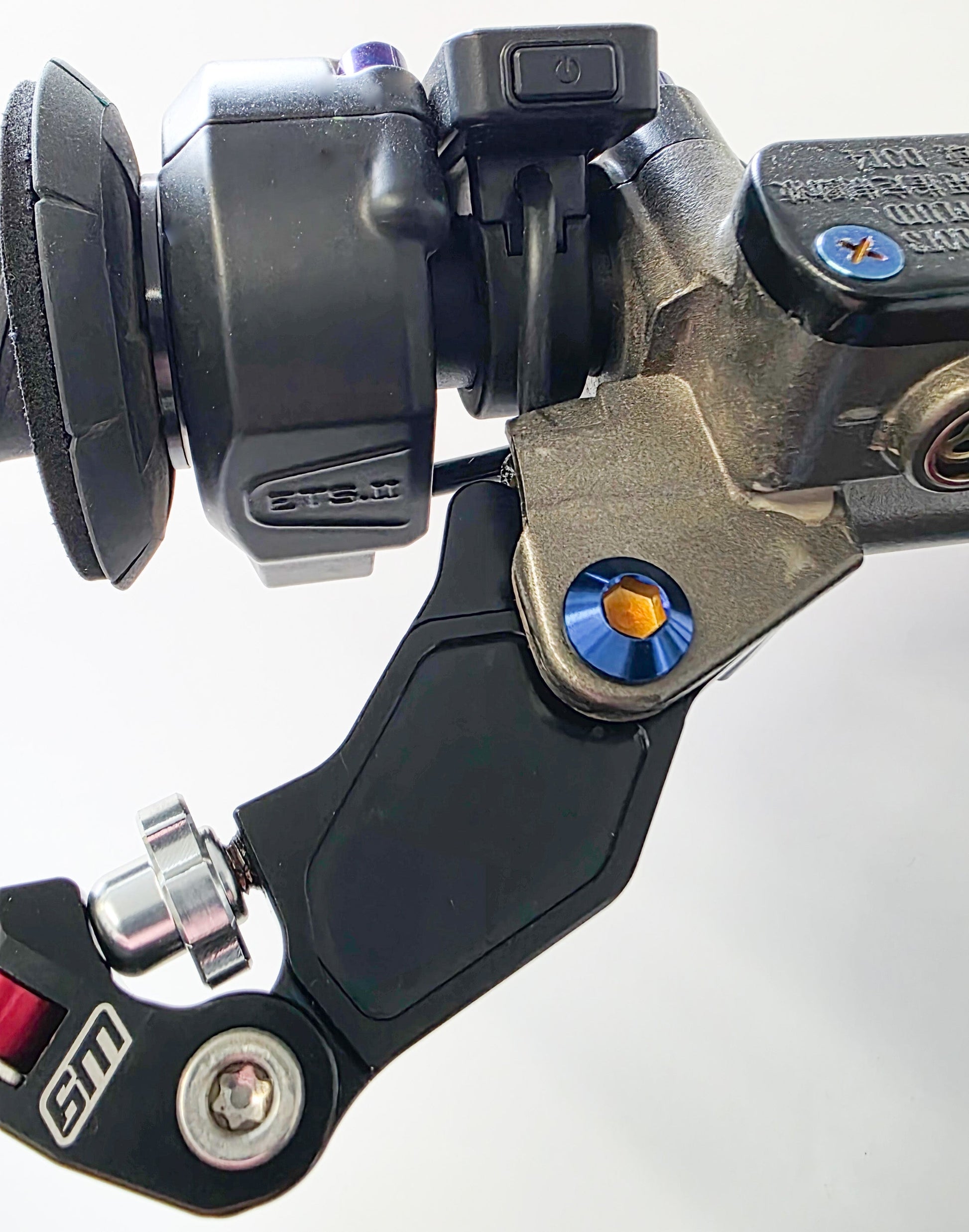 Shorty Style Ultra Bee Lever Pivot Bolts – Titanium Upgrade